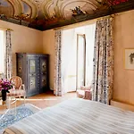 Romantik Castello Seeschloss Hotel 4*