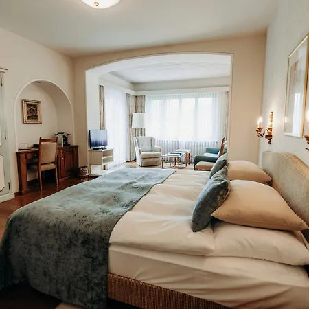 Hotel Hotel Castello Seeschloss, Lake & Pool Castle 4*