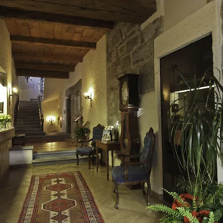 Hotel Castello Seeschloss, Lake & Pool Castle Hotel 4*