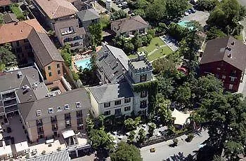 מלון Hotel Castello Seeschloss, Lake & Pool Castle