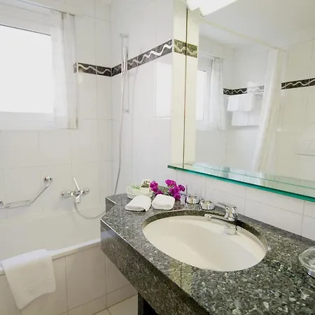 Romantik Castello Seeschloss Szálloda Ascona