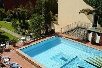 מלון Hotel Castello Seeschloss, Lake & Pool Castle אסקונה
