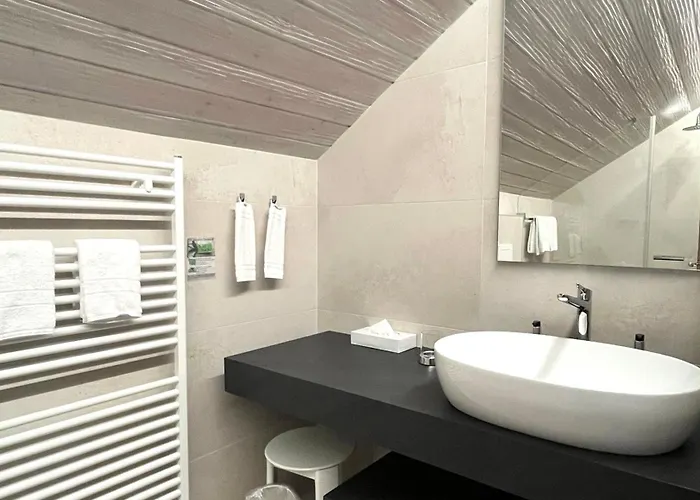 Romantik Castello Seeschloss Аскона